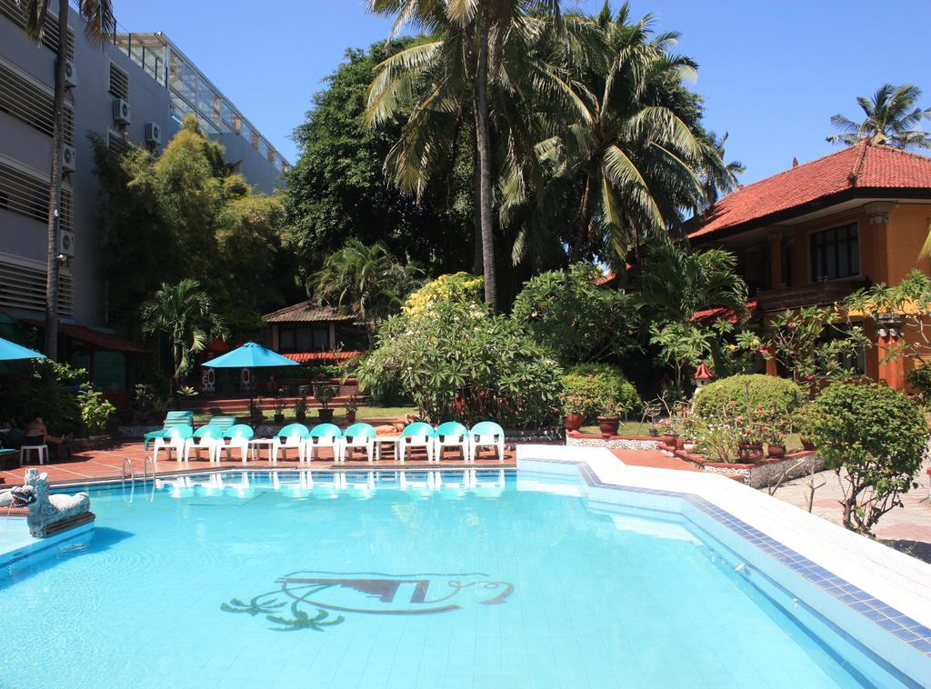 Puri Naga Beachfront 3*